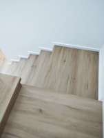  Vinylové schody Bukoma Dub natur light Vnorovy 9